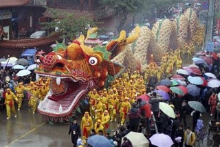 China's Tangled Web in Year of Dragon