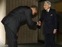 Obama Bows Before Japan's Emperor As Other Leaders Shake His Hand