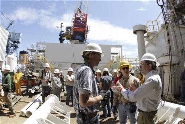 Can We Survive the New Golden Age of Oil?