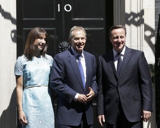 Tories Abandon Cameron in Droves