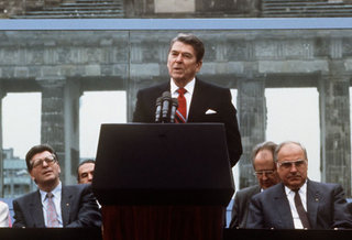 The Gipper's Tips on How to Handle Putin