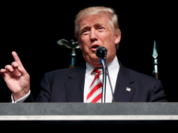 Trump Shares Medical Information With "Dr. Oz"