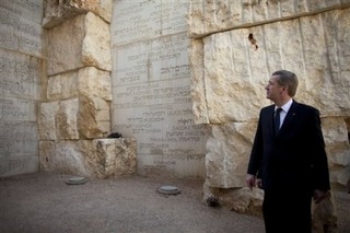 Reading the Jewish Gospel of John