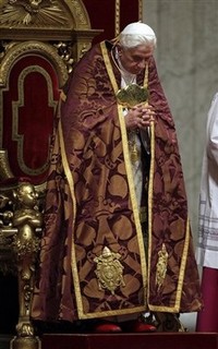 German Legislators Mad About Pope Invite