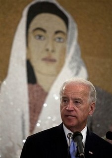 Musharraf Defends Nation's Blasphemy Law