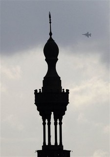 Man Charged With Terror Threats on US Mosque