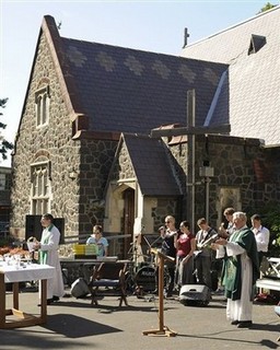 Bricks and Moratoriums: US Churches' Zoning Wars