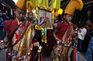 China Orders the Dalai Lama to Reincarnate